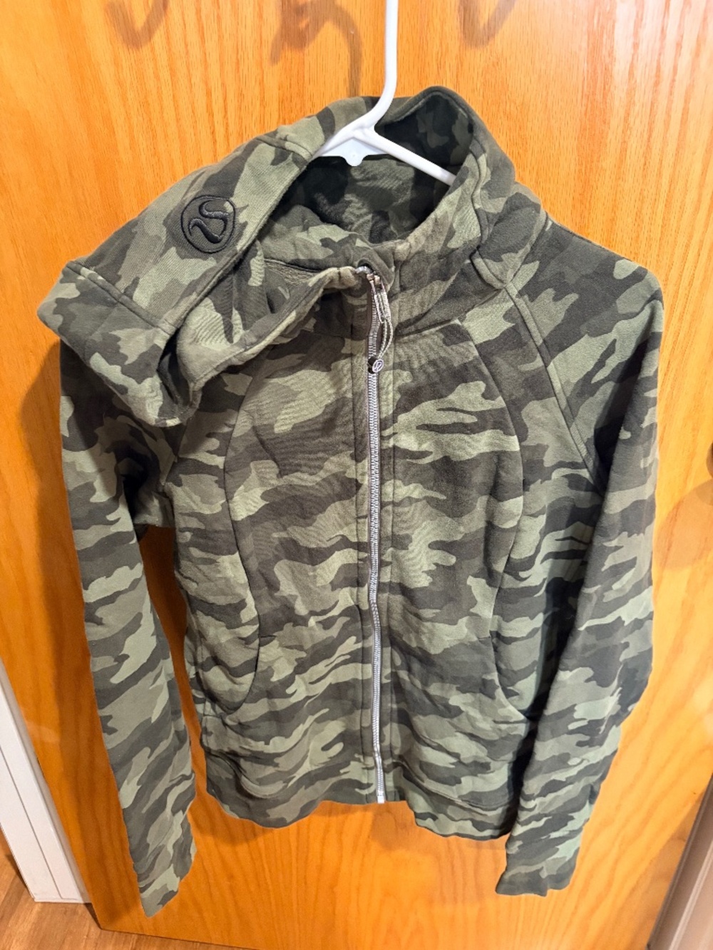 Lululemon Scuba FullZip Long Camo Hoodie
